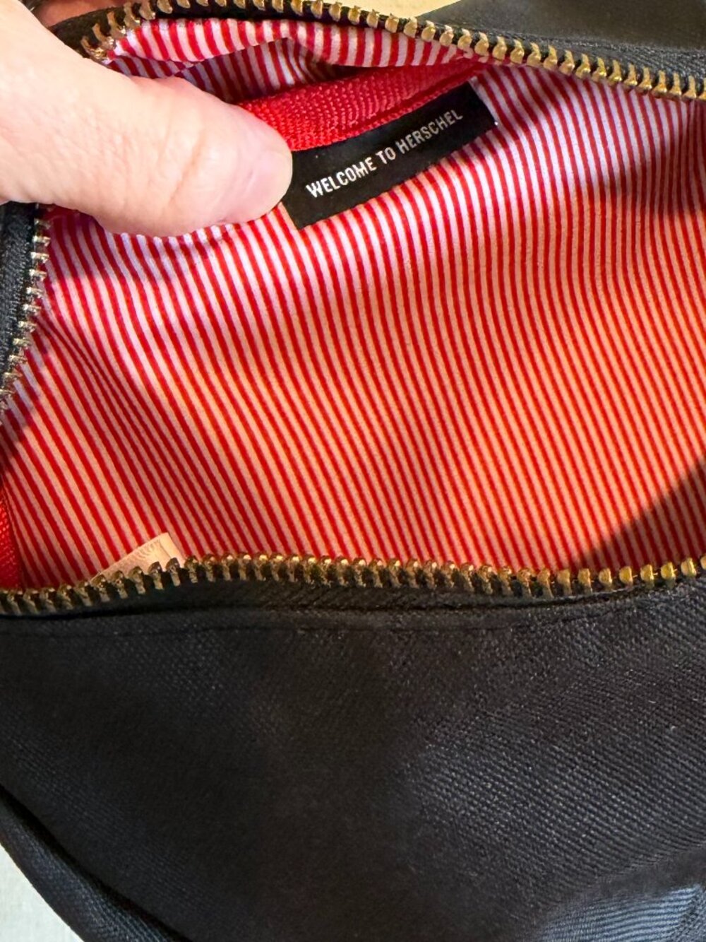 Herschel Black Belt Bag / Waist Pack - Signature Striped Liner - OS - Picture 6 of 7